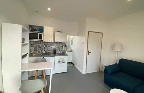 Saint-Jacques - Saint-Roch Apartment | Cozy Casamara 2-Bed Apartment with Netflix & Breakfast