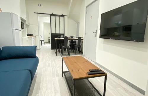 Saint-Jacques - Saint-Roch Apartment | Cozy Casamara 1 T1: Pet-Friendly Retreat Near CHU