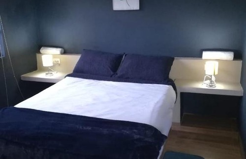 El Rosal House | Pet-Friendly Casamarilla: Family Comfort with Hot Tub