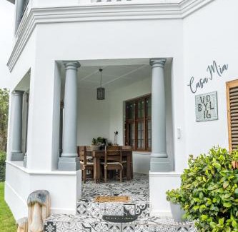 Bredasdorp House | CasaMia: Family-Friendly Retreat with Pool Access