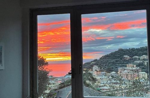Recco Apartment | CasAmore: Serene Getaway with Prime Amenities and Privacy