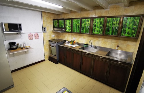 Guayabal House | Casangel Hogar Familiar: Ideal for Families with Spa & Kitchen