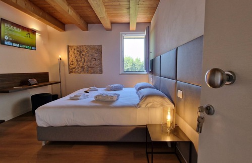 San Pietro in Cariano Bed & Breakfast | Experience CasaOssan: Top-Rated Spa & Family-Friendly Retreat