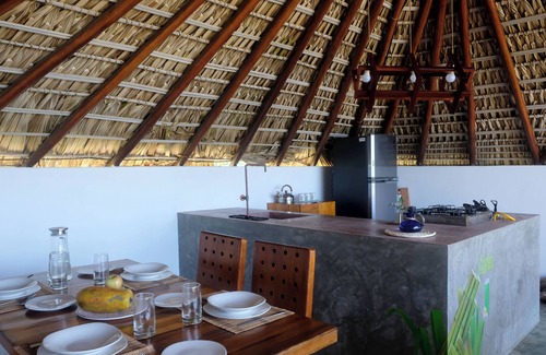 Santa Maria Colotepec Apartment | Unwind at CasaPiedra: 4-Star Ocean View Retreat
