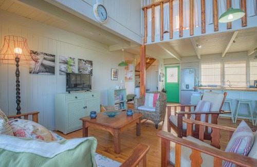 Eersterivierstrand Ski Chalet | Beachfront Retreat at Casaplanca with Ocean Views
