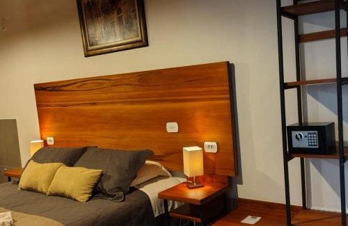 Vila Izabel Hotel | Experience Casarão da Ducha Hotel: Top-Rated with Hot Tub