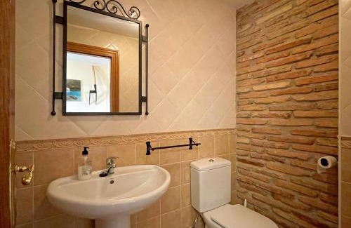 Eraul House | Discover Casar Rural Lazkua: Pet-Friendly Retreat with Pool