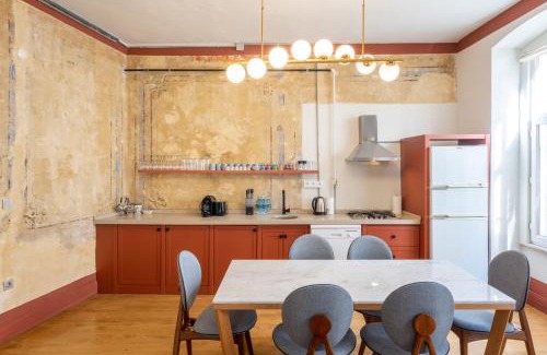 Galata Apartment | Casas Con Fresco - Stunning Spacious Apartments in Prime Location