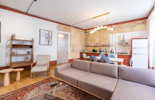 Galata Apartment | Casas Con Fresco - Stunning Spacious Apartments in Prime Location