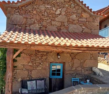 Codecoso House | Top-Rated Casas Coração: Pet-Friendly with Pool & Hot Tub