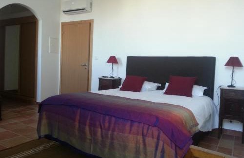 Sao Domingos House | Oceanfront Relaxation at Casas da Moagem - Rated 9/10