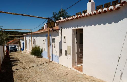 Mertola Apartment | Family-Friendly Retreat at Casas de Mértola 29