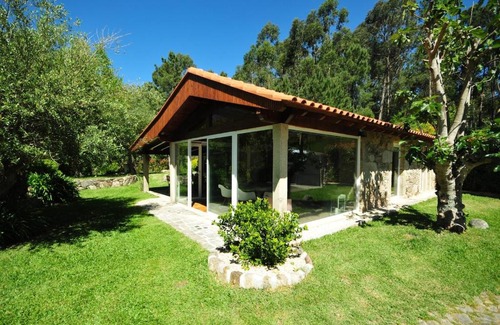 Vila Nova de Cerveira House | Family-Friendly Retreat at Casas de Santiago - Rated 9.5/10