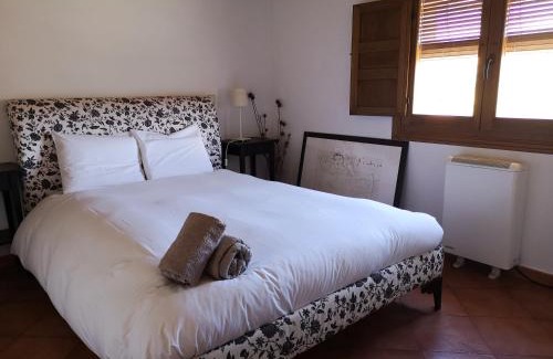 Ablanque House | Discover La Casa Blanca del Alto Tajo: Family-Friendly Oasis