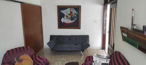 Centro House | Cozy Casas em Ubatuba: Pet-Friendly with Breakfast & More