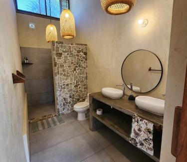 Palomino House | Discover La Floristería: Pet-Friendly Retreat with Pool