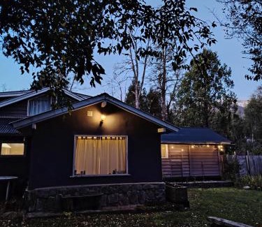 La Villa House | Guest Rated 9/10: Casas La Violeta - Pet and Child Friendly