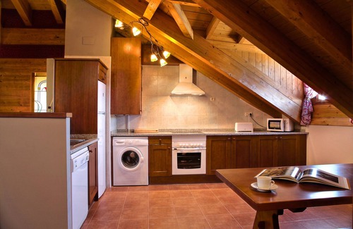 Gerbe House | Discover Casa Pirineo in Ainsa: Top-Rated Stay with Pool