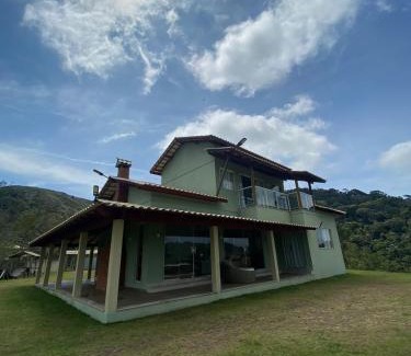 Pedra Azul House | Pet-Friendly Casas Regiao de Pedra Azul - 4-Star Retreat