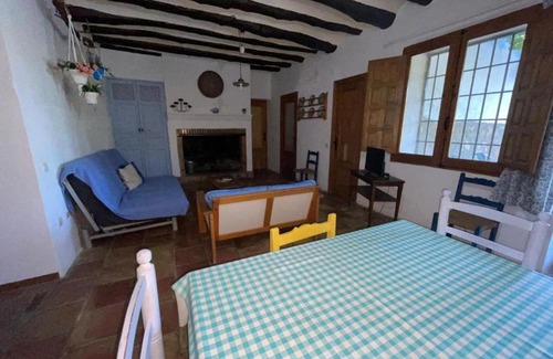Ginete House | Pet-Friendly Getaway at Casas Rurales el Cabezo de la Torre