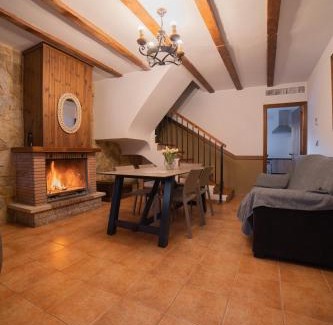 Alcala del Jucar House | Discover Casas Rurales Los Olivos - Guest Rated 9/10