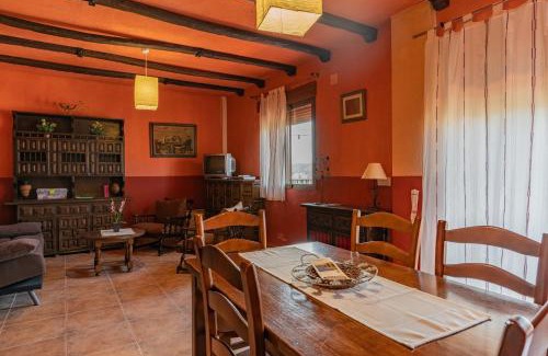 Elche De La Sierra House | Discover Pet-Friendly Comfort at Casas Rurales Los Guerrero