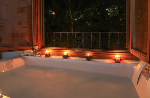 Alcala del Jucar Apartment | Relax at Casas Rurales Maribel Alcala - Pet Friendly Retreat