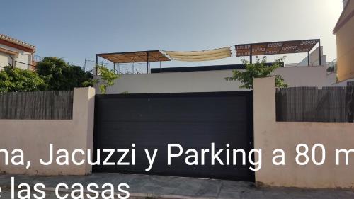 Guevejar Ski Chalet | Enjoy Pet-Friendly Comfort at Apartamento Medina Las Eras