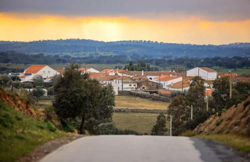 Castro Verde House | Experience Casas Velhas - Casa da Taipa: 10/10 Rating!