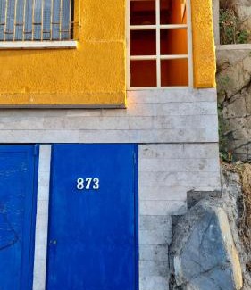 Los Vilos House | Relaxing Oceanfront Getaway at Casas y Cabañas Nofal