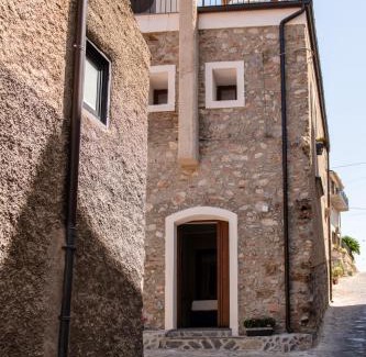 Civita Bed & Breakfast | Family-Friendly Retreat at CasaTecla for Memorable Stays