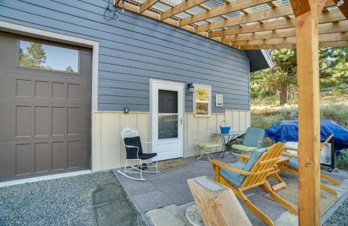 Cascade House | Scenic Cascade Cabin Hideaway - Family Friendly & Cozy