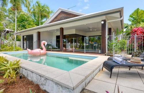Craiglie House | Discover Cascade Drive Port Douglas: Family-Friendly Retreat