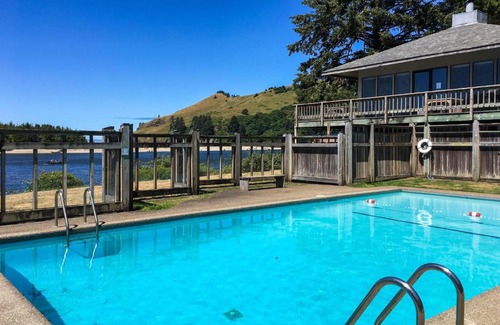 Otis House | Relaxing Cascade Head Salmon River Getaway with Pool
