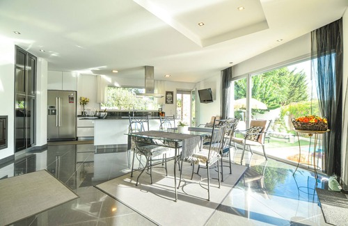 Carvoeiro Villa | Experience Cascade House: Oceanfront Villa with Spa & Pool