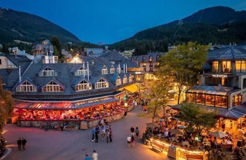 Whistler Cay Heights Condo | Unbeatable Location: Cascade Lodge Steps from Ski Lift
