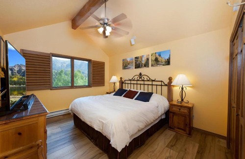 Purgatory House | Relaxing Retreat at Cascade Village 349 with Pool Access