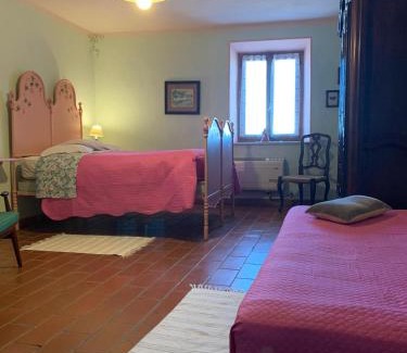 Vignale Monferrato House | Discover Cascina Alberta: Pet-Friendly Getaway with Dining