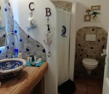 Ovada Apartment | Relax at Cascina Bricco: Oceanfront Retreat with Pool