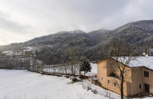 Sabbio Chiese Apartment | Pet-Friendly Retreat at Cascina Canale - Rated 9.4/10