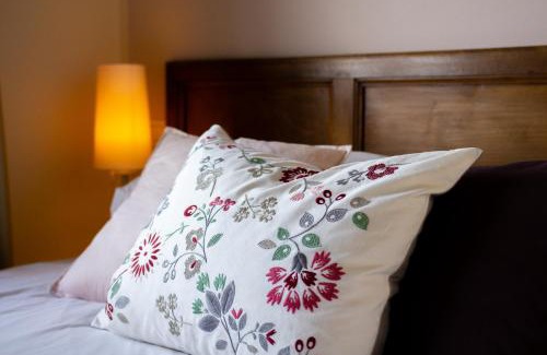 Torre Pellice House | Discover Cascina del Forte: Oceanfront Family Retreat