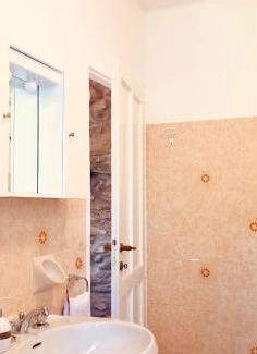 Lanzo d'Intelvi Apartment | Oceanfront Retreat at Cascina Del Galin - Rated 9.2/10