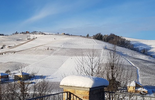 Castiglione Tinella Apartment | Alba's Cascina del Noce: Rated 10/10 with Pool & Spa