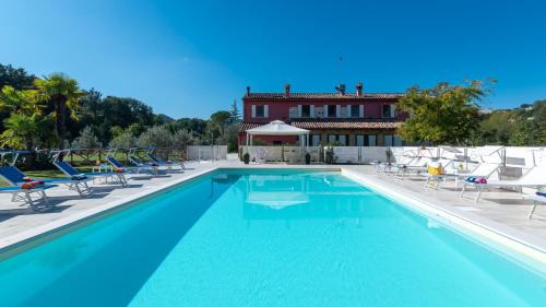 Fossombrone Villa | Idyllic CASCINA MARIANNA: Oceanfront Bliss Awaits