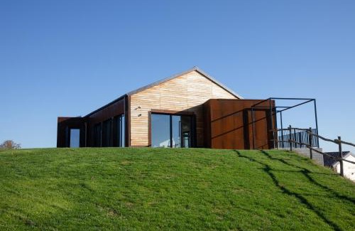 Montafia House | Experience Comfort at Cascina Rüral - Rated 9.5/10!