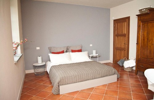 Valenza House | Inviting Stay at Cascina San Giorgio - Pet Friendly & More