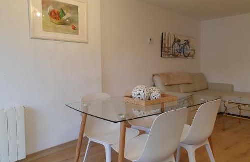 San Pablo Apartment | Historic Casco with Parking & Family-Friendly Amenities
