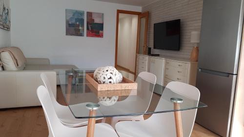 San Pablo Apartment | Historic Casco with Parking & Family-Friendly Amenities