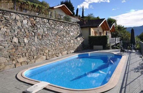 Tronzano Lago Maggiore House | Discover Case Bellissime: Family-Friendly with Pool Access