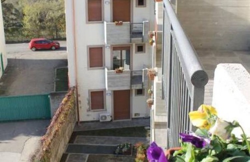 Ovest Apartment | Welcoming Case Cosi Verona - Family-Friendly Retreat